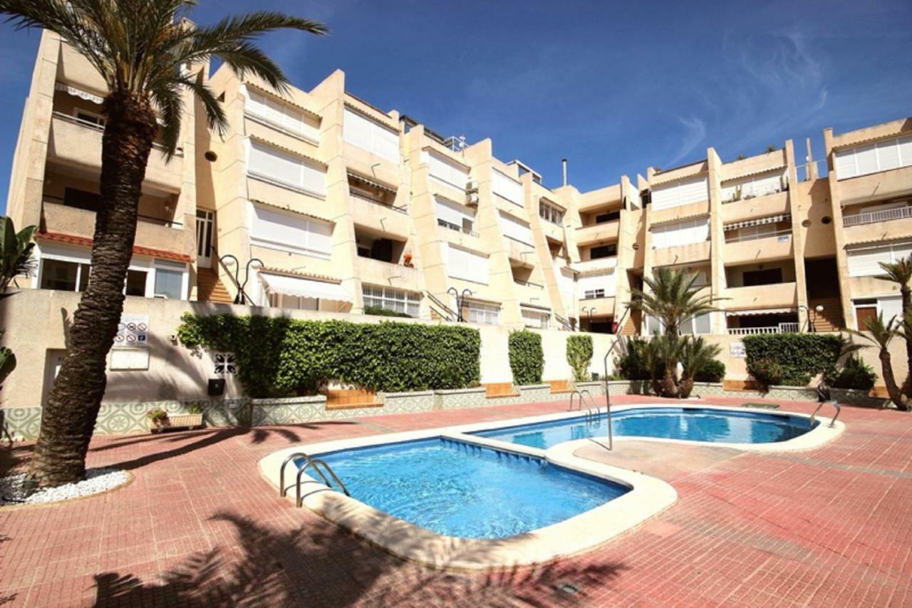 Apartment In La Mata Gabriele Торрев'єха Екстер'єр фото